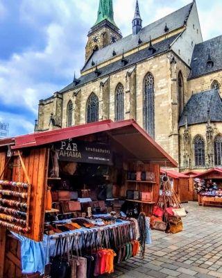 Už od zítra v Plzni na Martinských trzích. Budeme až do Martina 11.11. Vezeme nějaké novinky. Máme od každé jednu,...